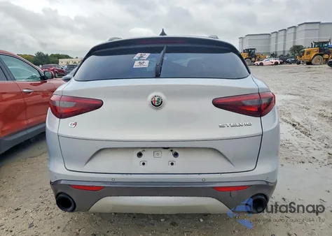 2022 Alfa Romeo Stelvio Ti z USA, uszkodzony, nr VIN ZASPAKBN0N7D46121